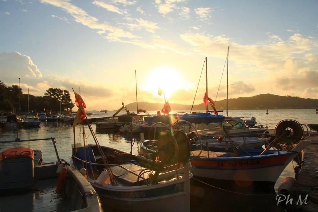 Port Tamaris, Le Troisieme Lägenhet La Seyne-sur-Mer Exteriör bild